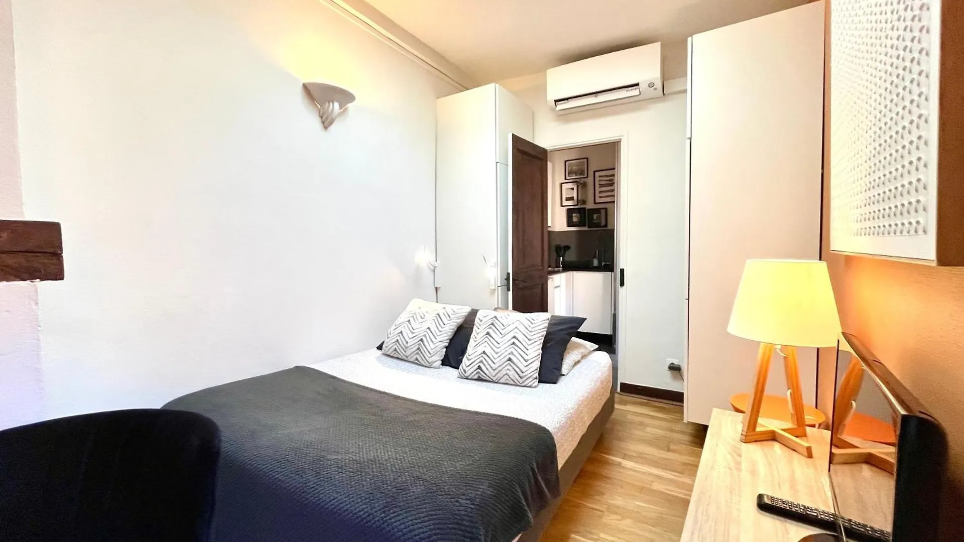 Aparthotel La Tour Croix Baragnon Toulouse 3*,